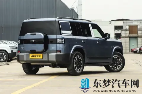 方程豹钛7：一车搞定多场景，大空间+“黑科技”，买得钛对了-2