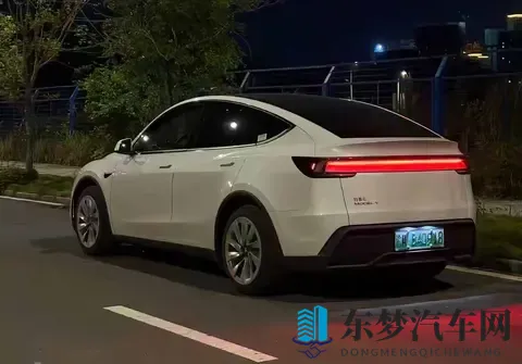 当初笑它太简单，如今叹它太方便：一位特斯拉车主的真实心声-1