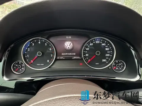 18万多拿下大众途锐，体验德系SUV的沉稳大气-2