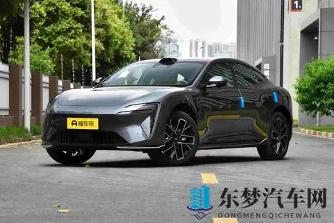 阿维塔06精英版上市，激光雷达下放，鸿蒙座舱成标配-3