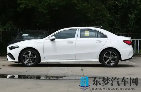 奔驰A级新定价,面对德系对手如何杀出血路?-2