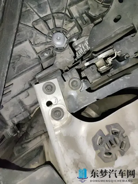 V12引擎的绝唱，6万公里二手宝马760Li，圆梦趁现在-2