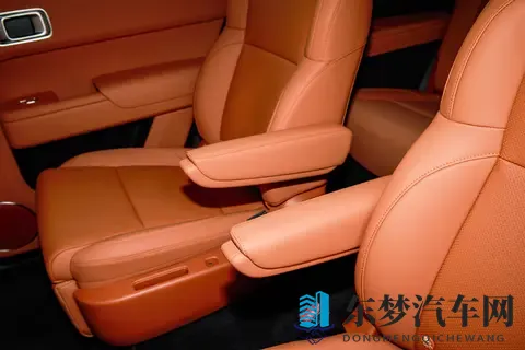 大六座SUV，家用选深蓝S09还是理想L9？一文讲清楚-1