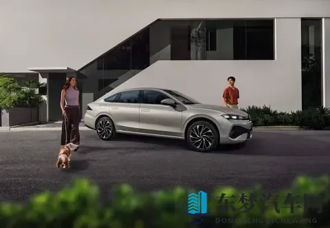 男生和女生打扑克差差差：男女牌技较量，差距明显逗趣多-2