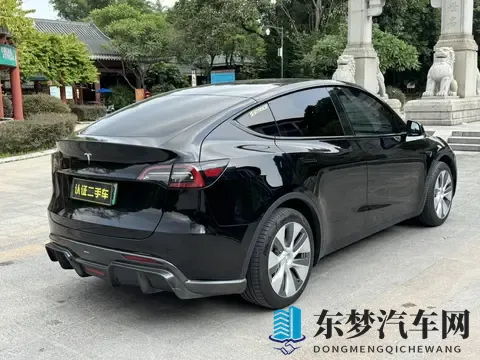 15万多拿下Model Y，23年上牌，代步家用真香？-2