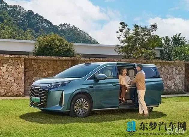 我被按摩师做了三次爱：汽车保养新潮流，豪华SPA体验来袭-2