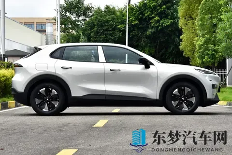 15万级纯电SUV怎么选?看深蓝S05620Ultra纯电版-1