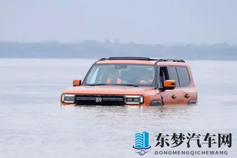 十月份从轿车再到MPV、皮卡,车企集体冲刺四季度-1