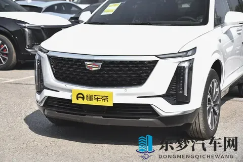 雨天试驾凯迪拉克XT5-2