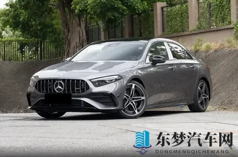 官方零百提速51s，最大功率225kW，动态体验2025款奔驰A级AMG-3