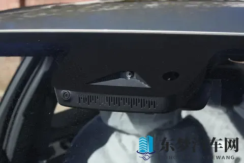 吉利星瑞推出金秋专属福利：最高降437万，还有定制手机送？-2