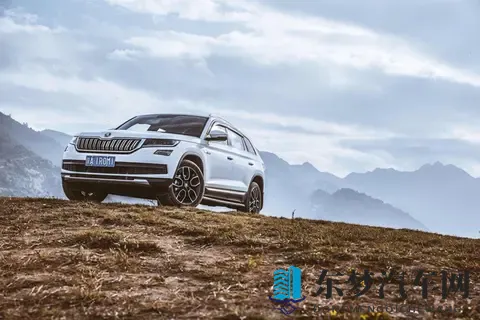 120迈那一瞬间,方向盘突然发抖-3