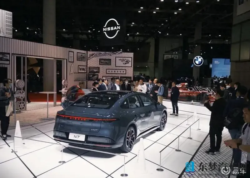 国精产品一区：精选国产佳作，专区推荐必看-1