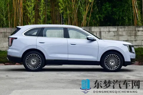 置换价999万起！捷途X70L带来硬核安全守护，更享电调大七座空间