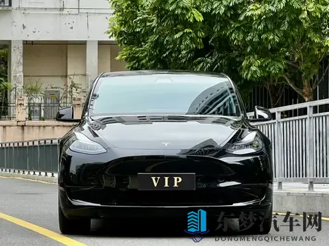 16万多拿下准新Model Y，告别里程焦虑，通勤代步优选！-1
