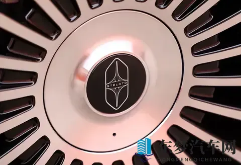 新款享界S9配4颗激光雷达，换新标和星云尾灯，车宽增加18毫米-1