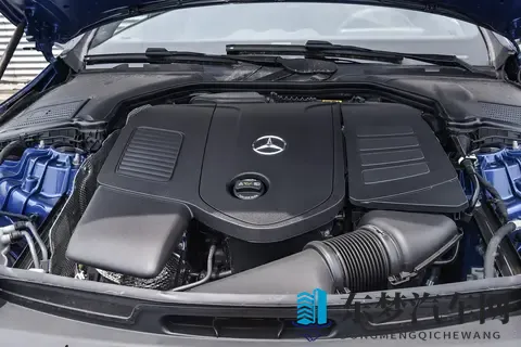 网上都说狗都不开，那我来开，奔驰C260L上路感受-3