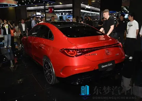 xgua黑料吃瓜爆料：娱乐圈风波：真相与反思，行业自律成关键-1