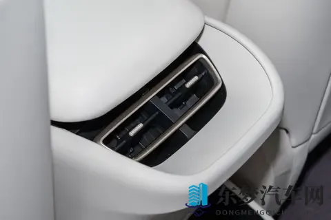 阿维塔06:高颜值,华为乾崑ADS +鸿蒙座舱,年轻人心中的豪华轿车-2