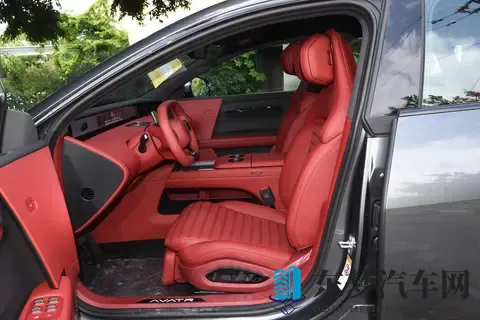 2049 万起！阿维塔 06 Elite 版，激光雷达标配值吗？-3