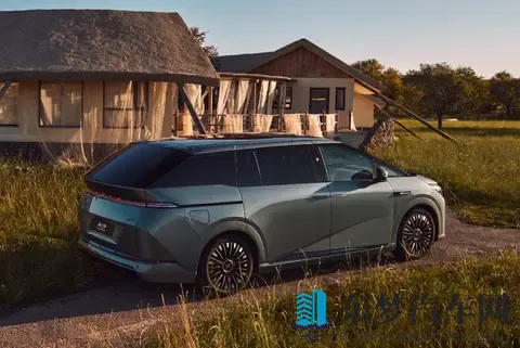 小鹏产品负责人解析电动三折叠设计 七座可秒变四座