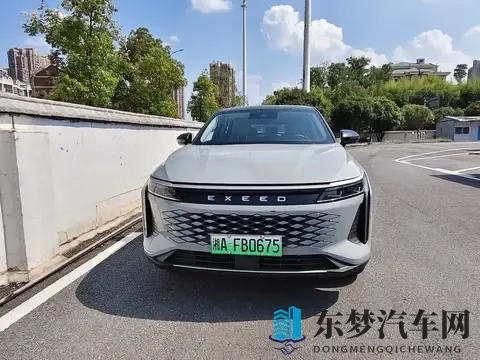 瑶光 CDM 电四驱：外观得体动力顺，家用优选