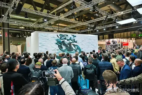 米兰车展丨宗申赛科龙人气爆表，RX2全球首秀，RA1000引发围观-1