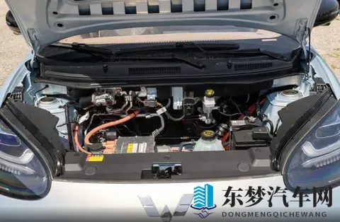 小巧好开，配置丰富，用车成本低，家用代步可以看看它-1