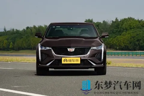 2023款凯迪拉克CT4：车型配置对比与选买建议-1