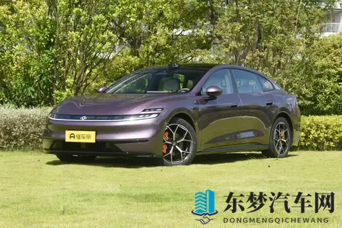 智己LS9上市，两款车型售价3228万和3528万元-1