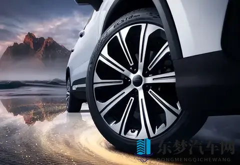 新款豪越L新增15T+5座，146寸屏+Flyme Auto，空间更大油耗更低-2