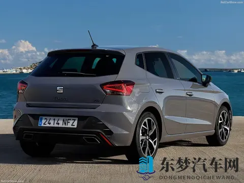 西雅特Ibiza改款成绝唱,主打三缸10TSI,运动版Polo敢卖17万-3