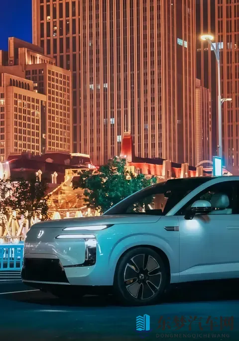 为什么腾势N8L不用二代PTC空调？毕竟一代的能耗和体感都没二代好