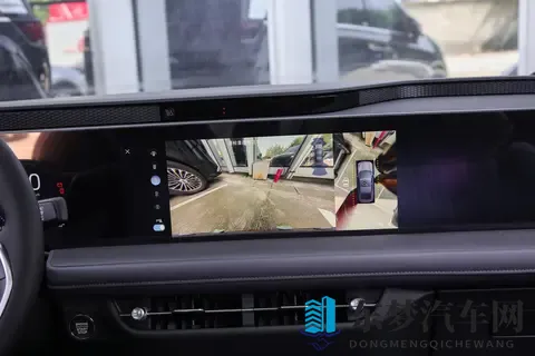 15万预算想买合资家轿？这款B级车，轴距2945mm，蒙迪欧值得推荐-1