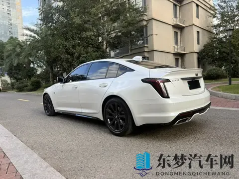 2088万拿下准新一手CT5,体验美式豪华轿跑!-2