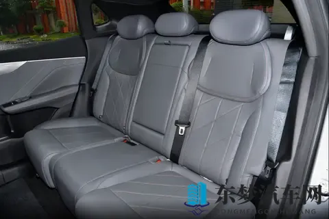 9月份卖出13163辆，深蓝S05凭什么热卖？-3