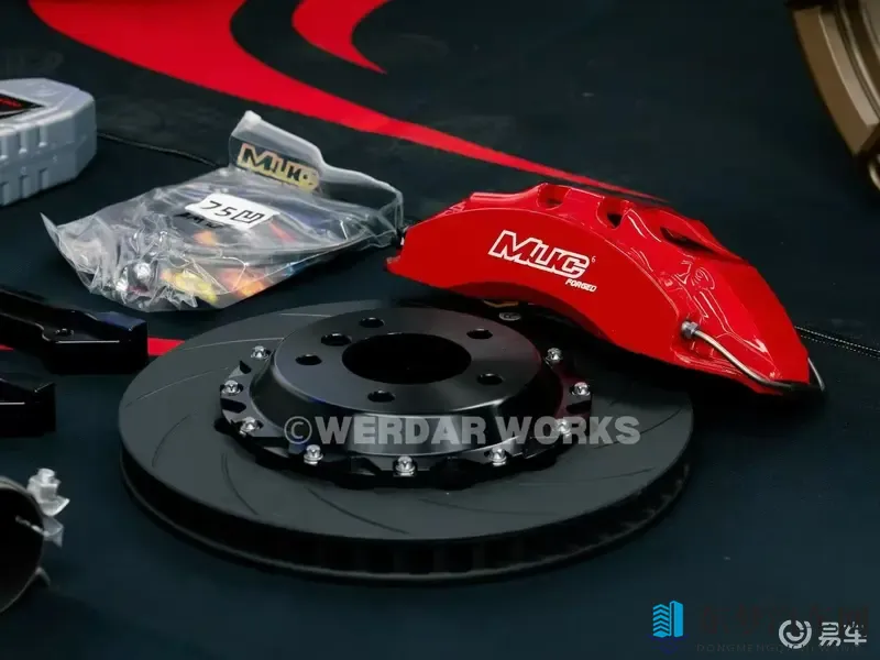 25款宝马三系改装MUC前轮MF631六活塞刹车卡钳-1