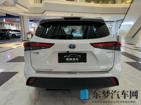 20万出头拿下丰田汉兰达，奶爸家用准新车？-2