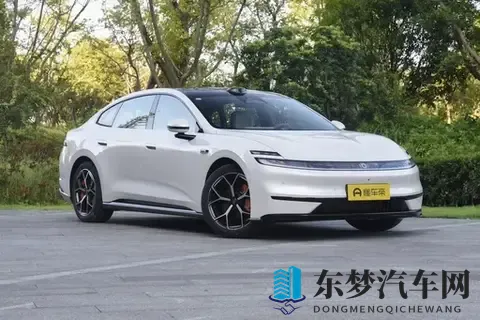 中型新能源轿车新选择！1199万元起售，长安启源A06来了-2