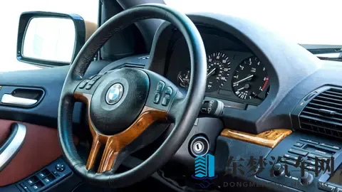 因高田安全气囊问题，宝马全球召回5000多辆2000-2021款BMW X5-1