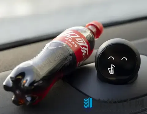 蔚来携手可口可乐 32座品牌联名换电站正式上线-1