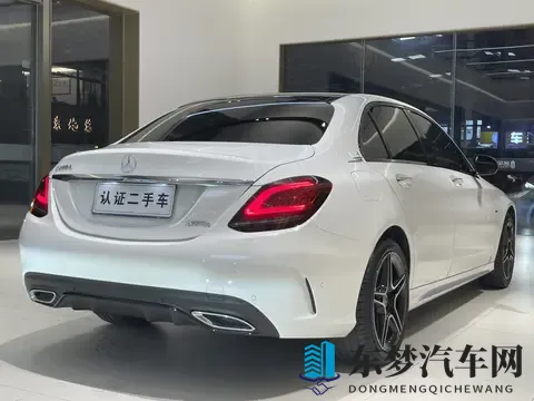 开了不到一年就换？准新一手奔驰C级，这价格真香！-1