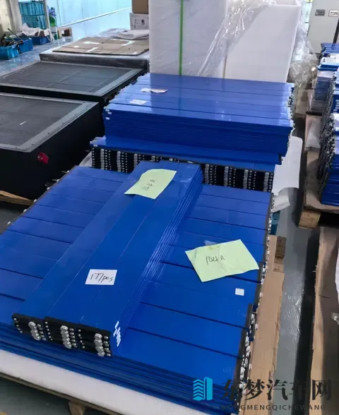 为什么比亚迪汉L用的是磷酸铁锂电池，而不是三元锂？-2