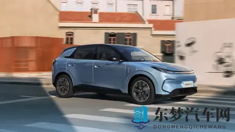 一辆让你忘记算电量的小车：极狐T1续航究竟怎么样？-2