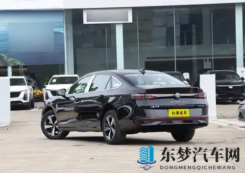新款大众迈腾B9即将上市，方向盘回归实体按键，增华为HiCar互联-2