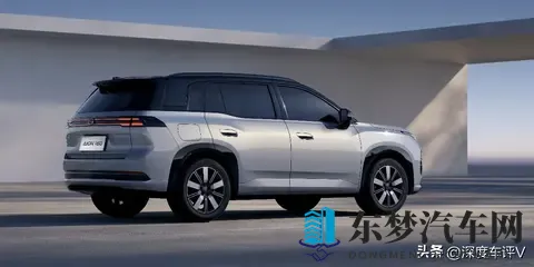 4438 2亚洲最大成人网：新能源汽车上市，智能豪华配置引关注-2