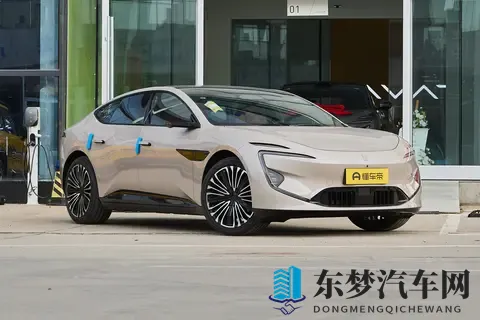 阿维塔又添“新丁”！4颗激光雷达+华为乾崑ADS 4，适合家用