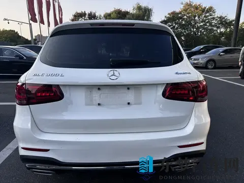 26万多拿下奔驰GLC,体验豪华品牌SUV的驾乘质感!-1