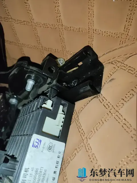 16万多拿下二手宝马5系,圆你蓝天白云梦!-1