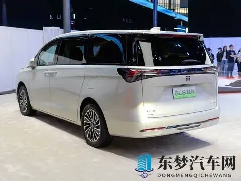 享5000元抵10000元购车金等 别克GL8陆尚推出“双十一”限时优惠-2